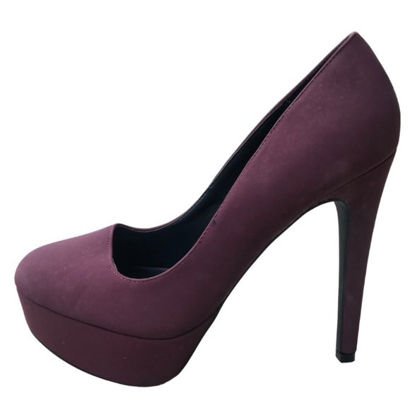 Maroon Pumps - Picture 1 of 4